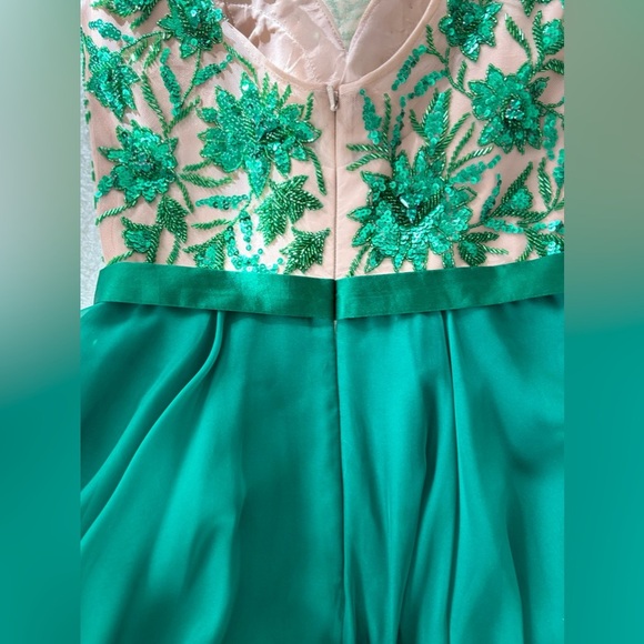 Sherry Hill emerald green evening maxi dress size US 2 Petite - Picture 16 of 16